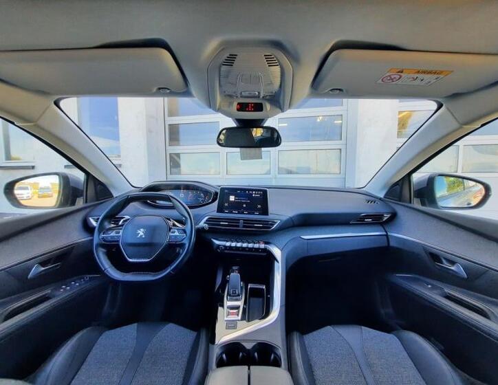 Peugeot 5008 2