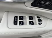 Volvo S90 19