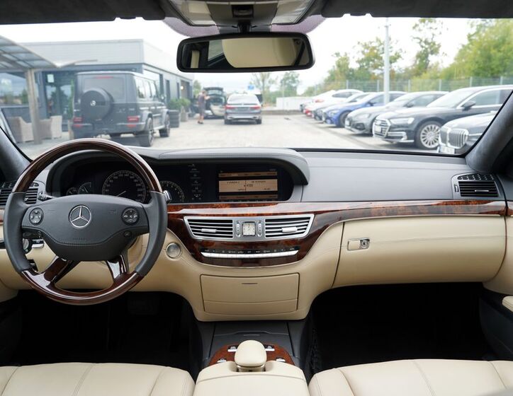 Mercedes-Benz Třídy S 25