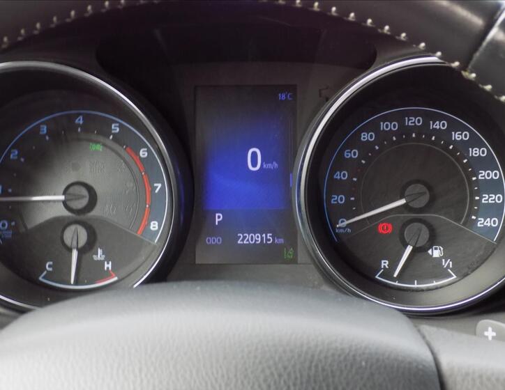 Toyota Auris 19