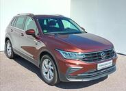 Volkswagen Tiguan 7