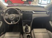 MG ZS 6