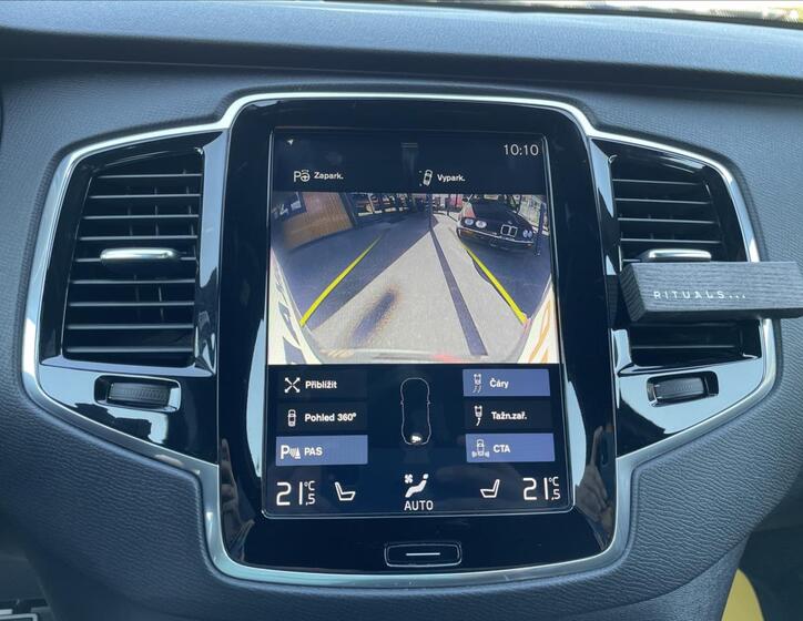 Volvo XC90 52