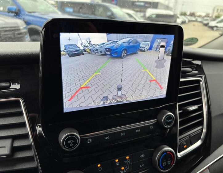 Ford Tourneo Custom 28