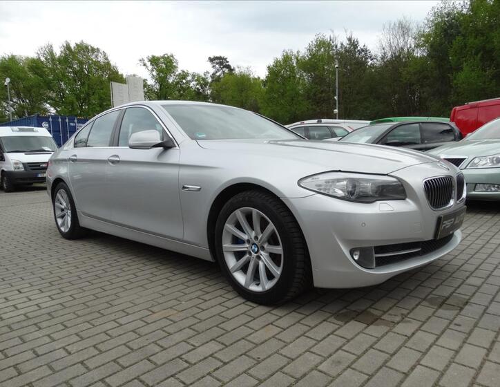 BMW Řada 5 4