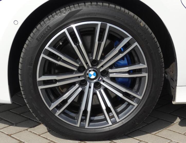 BMW Řada 3 21