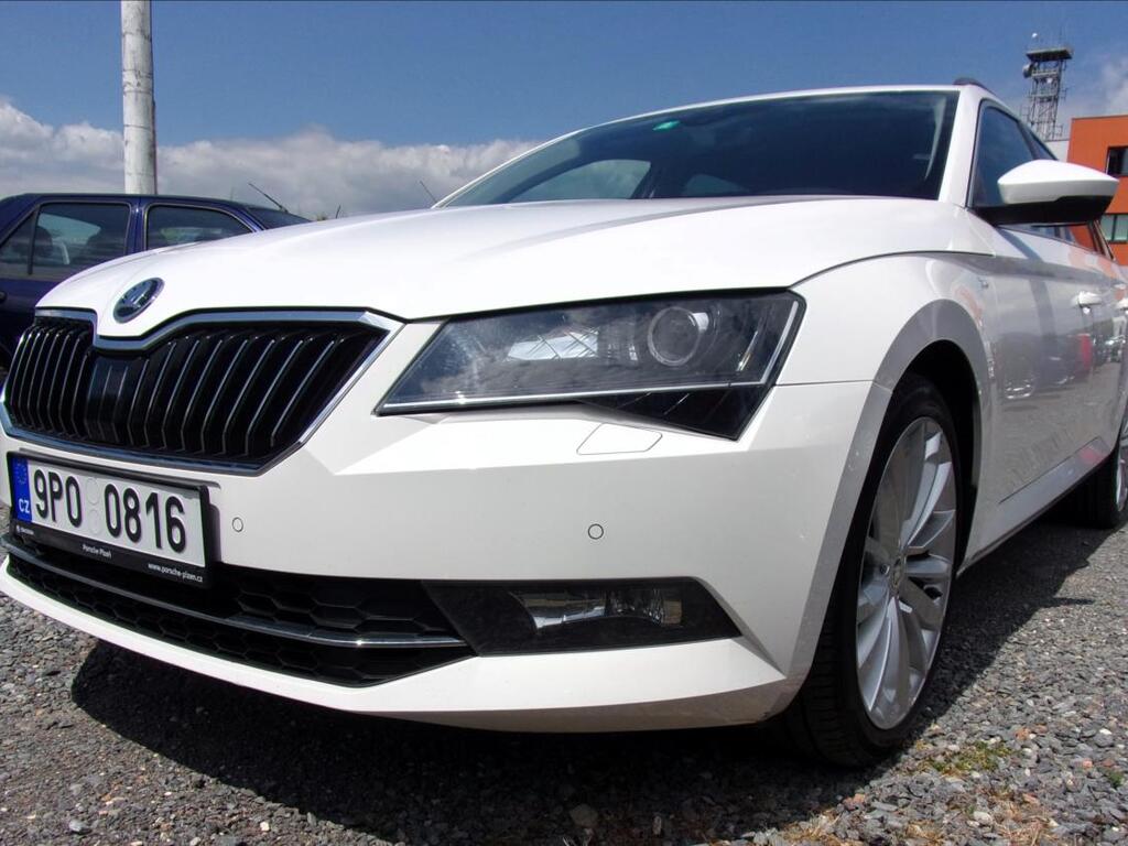 Škoda Superb 2