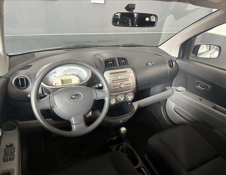 Subaru Justy 22