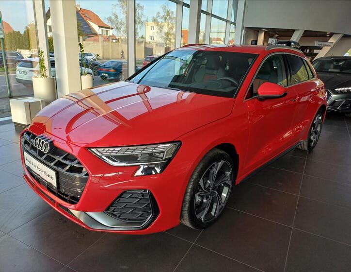 Audi A3 1