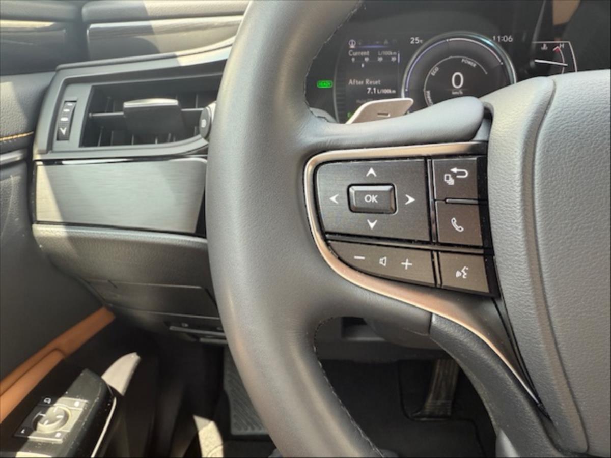 Lexus ES 300h