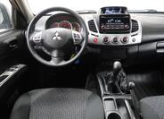 Mitsubishi L200 24
