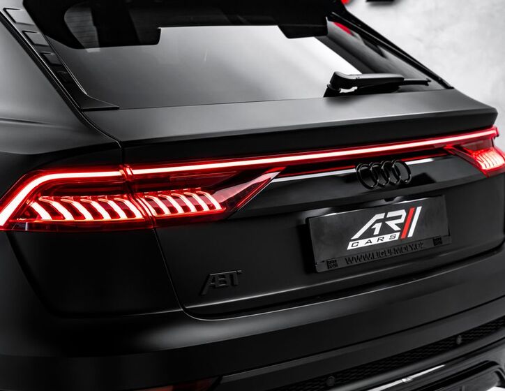 Audi SQ8 9