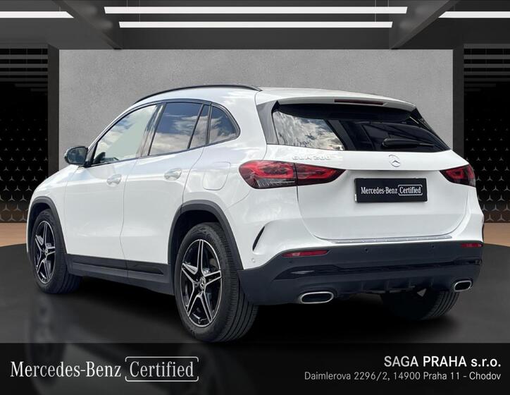 Mercedes-Benz GLA 3