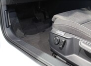 Volkswagen Passat 9