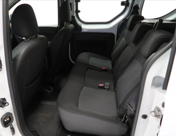 Dacia Dokker 8