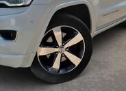 Jeep Grand Cherokee 6