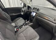 Suzuki Vitara 11