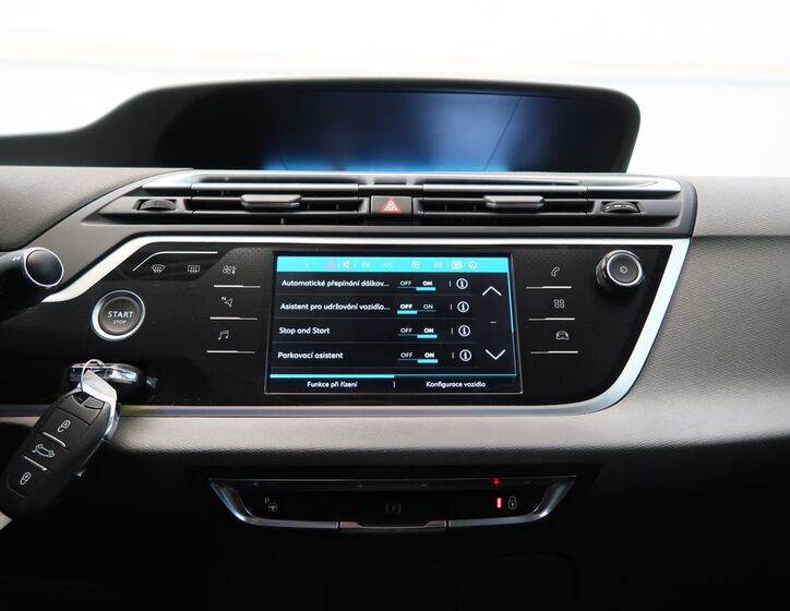 Citroën Grand C4 SpaceTourer 26