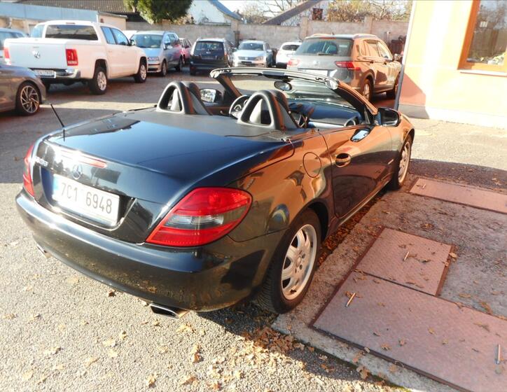 Mercedes-Benz SLK 25