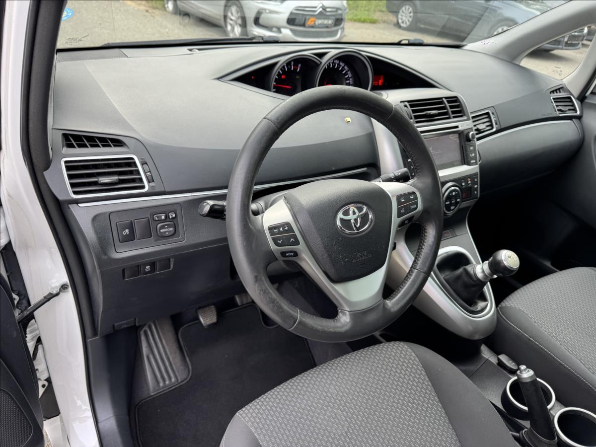 Toyota Verso