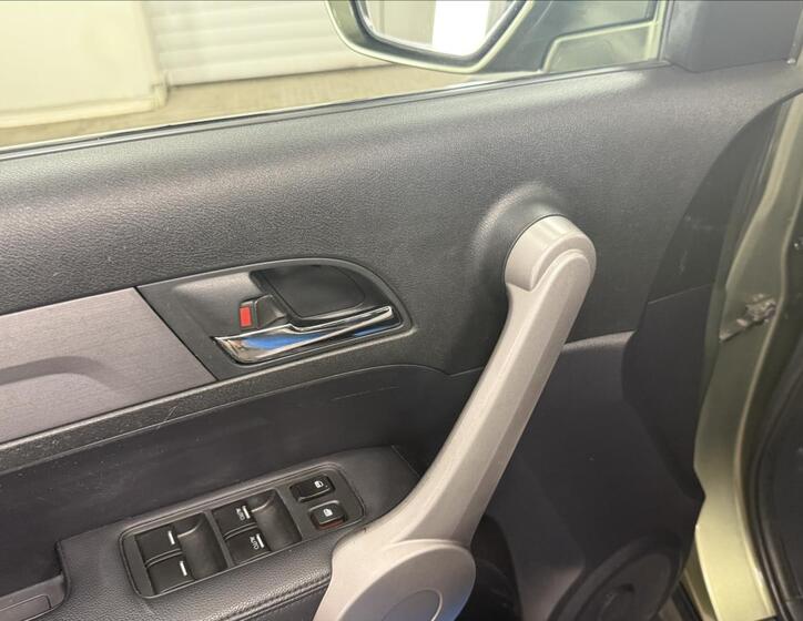 Honda CR-V 23