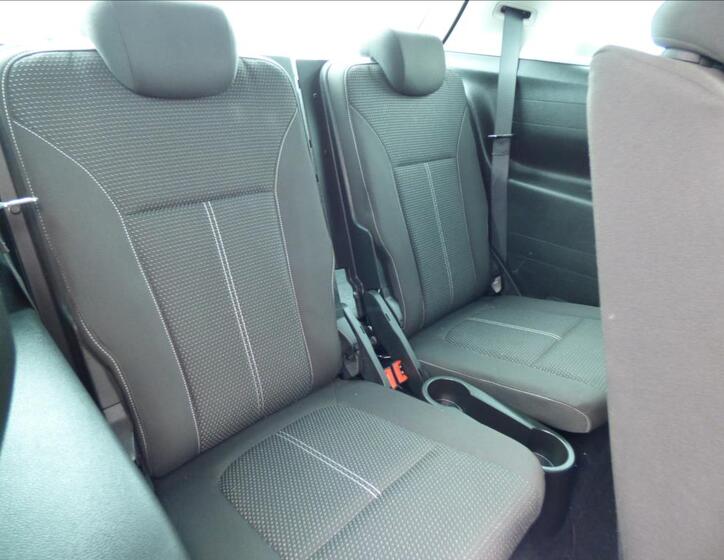 Opel Zafira 53