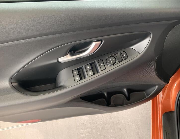 Hyundai i30 27