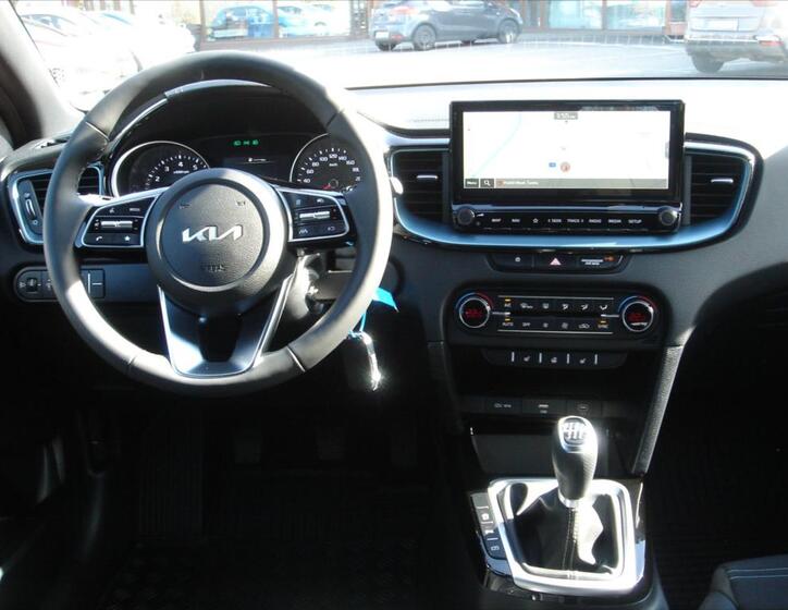KIA Ceed 13