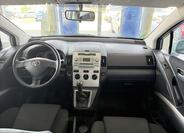 Toyota Corolla Verso 9