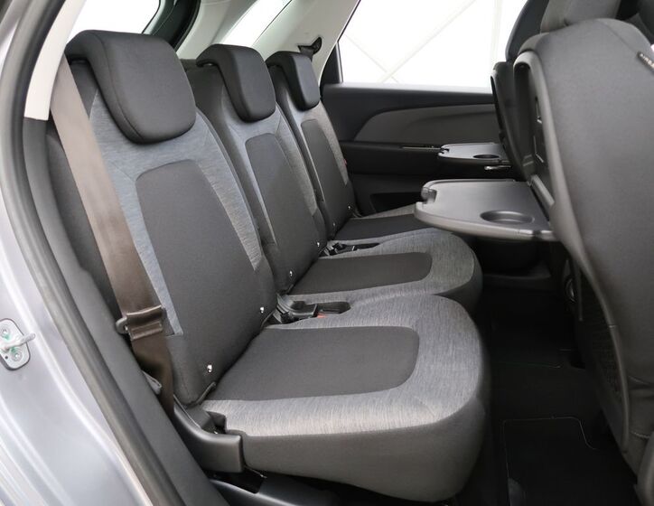 Citroën C4 Picasso 24