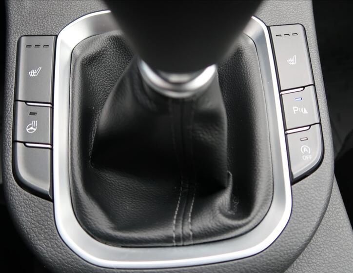 Hyundai i30 18