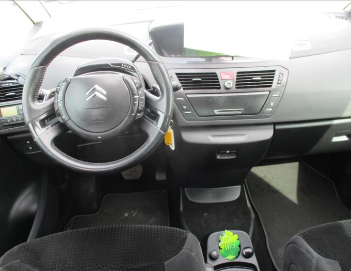Citroën C4 Picasso 17