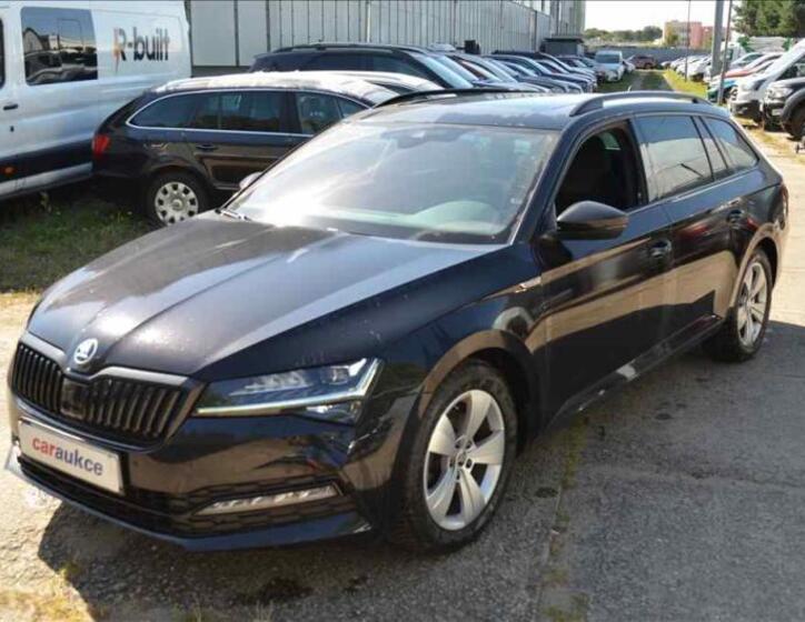 Škoda Superb 1