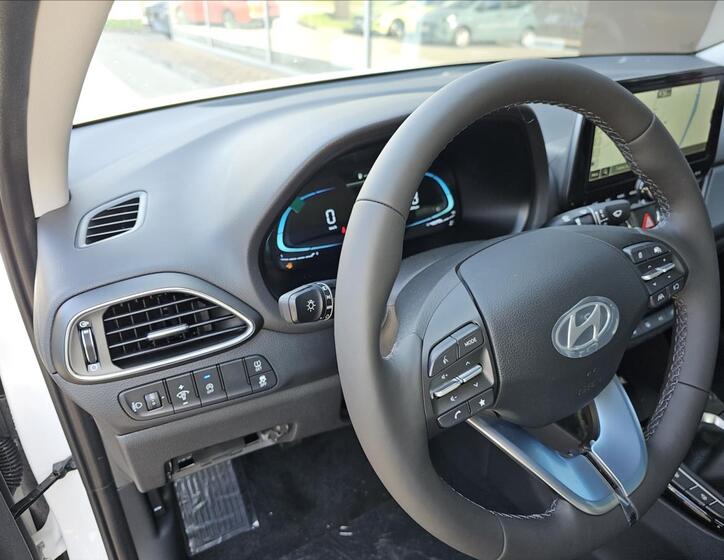Hyundai i30 16