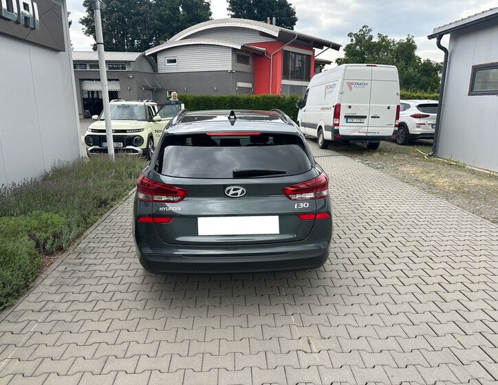 Hyundai i30 6