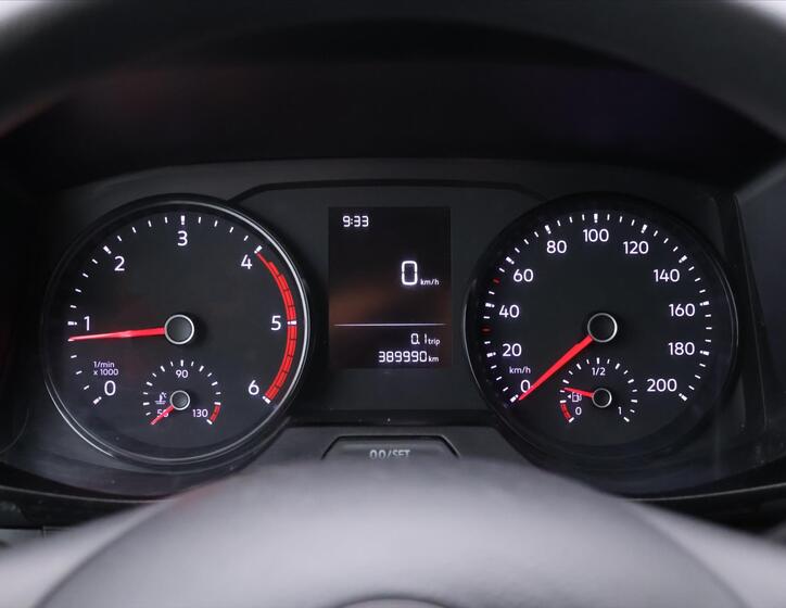 Volkswagen Crafter 19