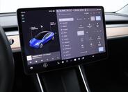 Tesla Model 3 21