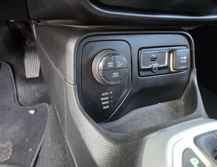 Jeep Renegade 18