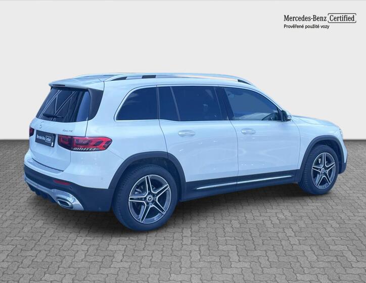 Mercedes-Benz GLB 5