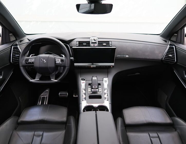DS Automobiles DS7 Crossback 23