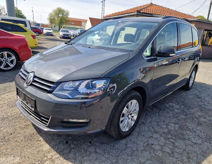 Volkswagen Sharan 1
