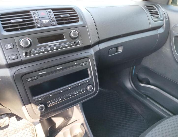 Škoda Roomster 11