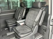 Volkswagen Multivan 11