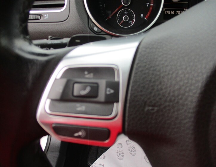 Volkswagen Golf 20
