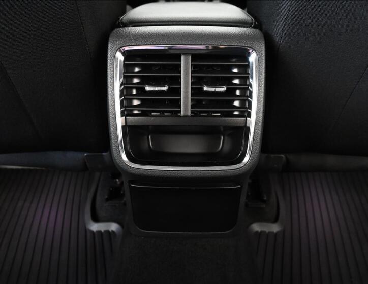Škoda Octavia 27