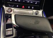 Audi e-tron 18