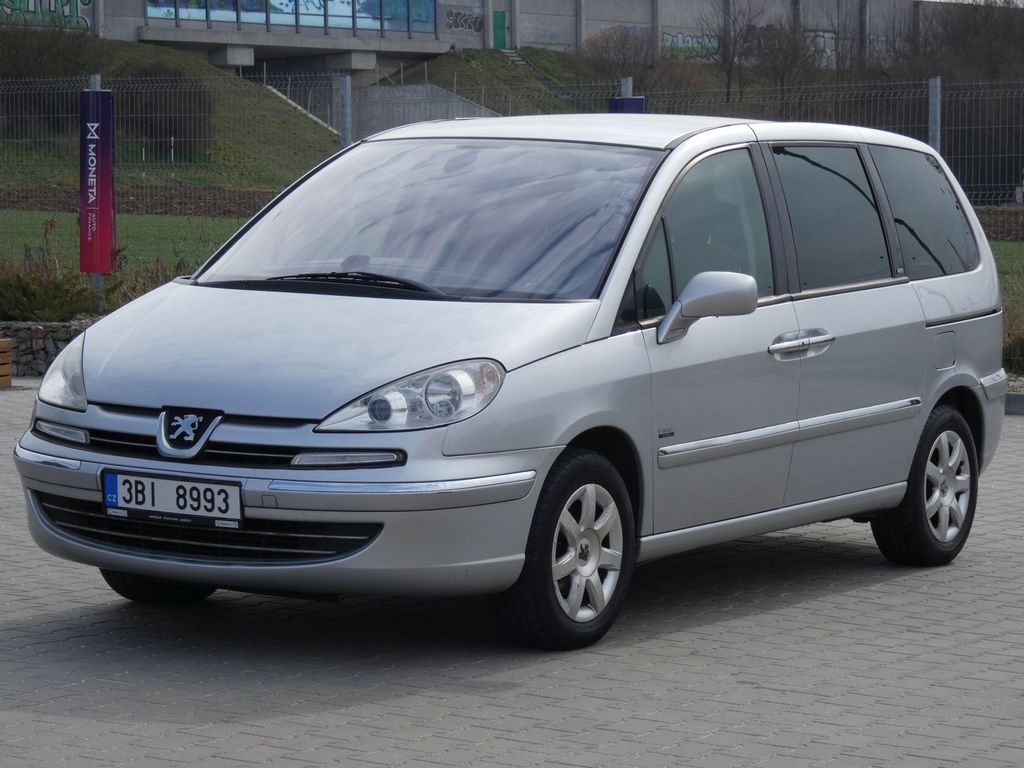 Peugeot 807