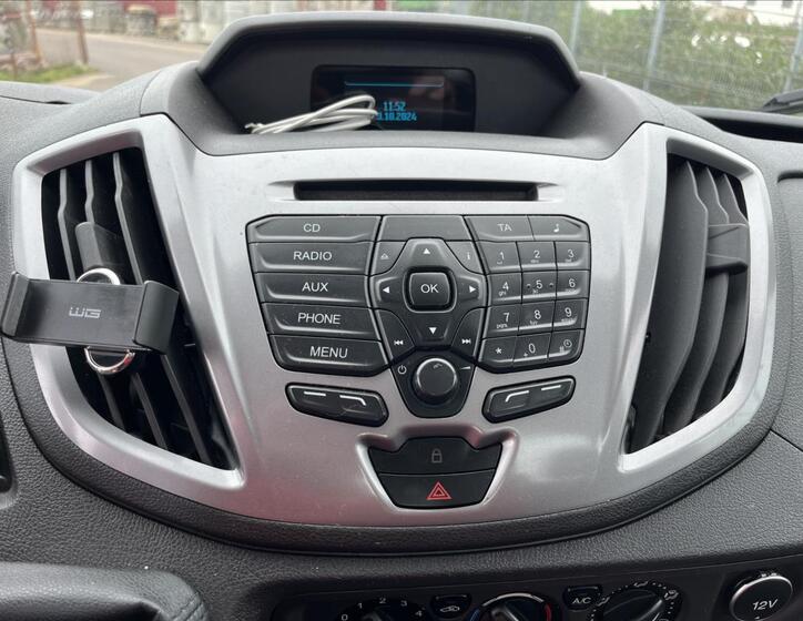 Ford Transit 17