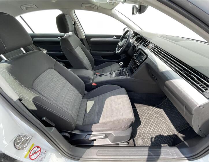 Volkswagen Passat 17
