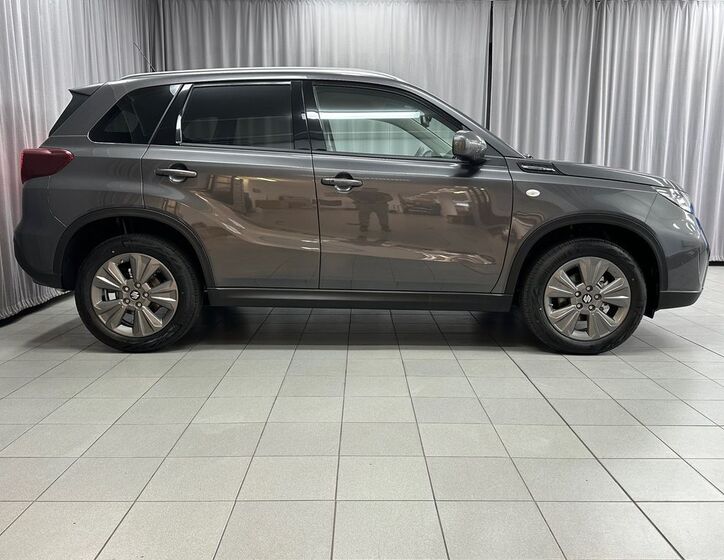Suzuki Vitara 4